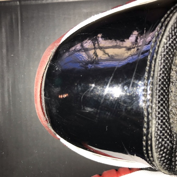 Jordan 11 Retro 2012 Playoffs Bred (GS) Size 4.5Y - Picture 15 of 16